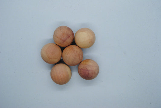 MØLKUGLER/CEDERTRÆ 22MM