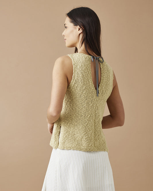 Top med slids på bagstykket