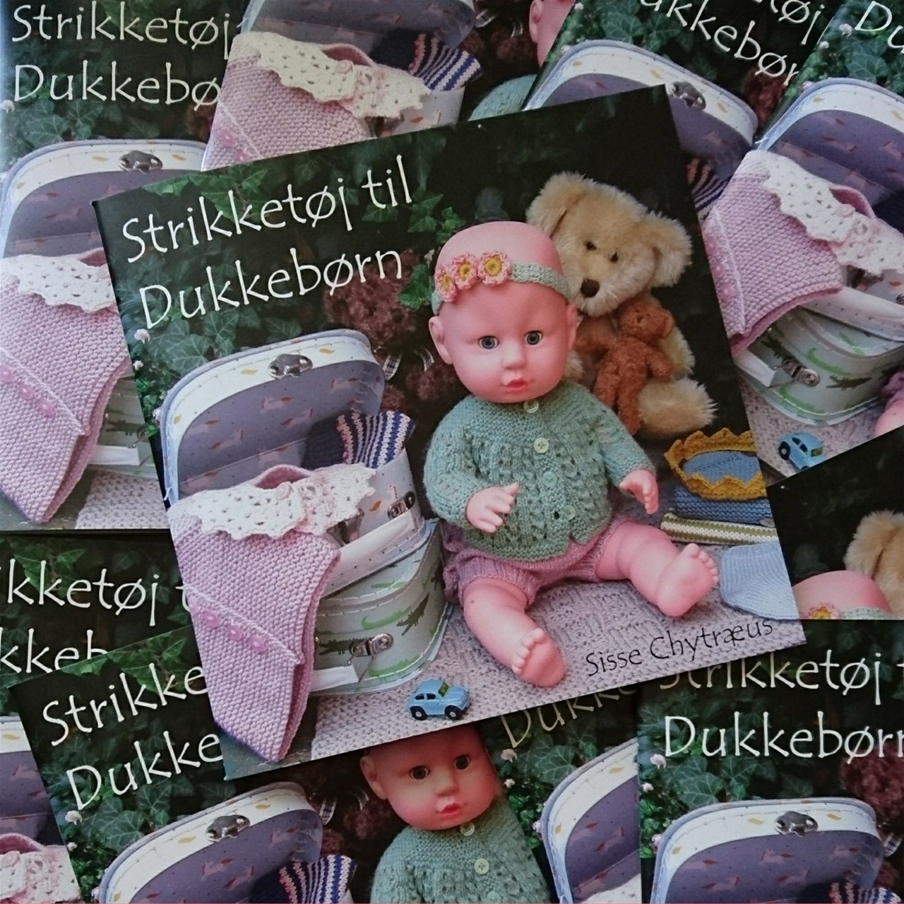 Strikketøj til Dukkebørn