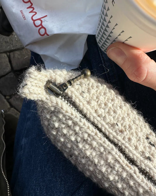 FOR TIL PETITEKNIT TASKER
