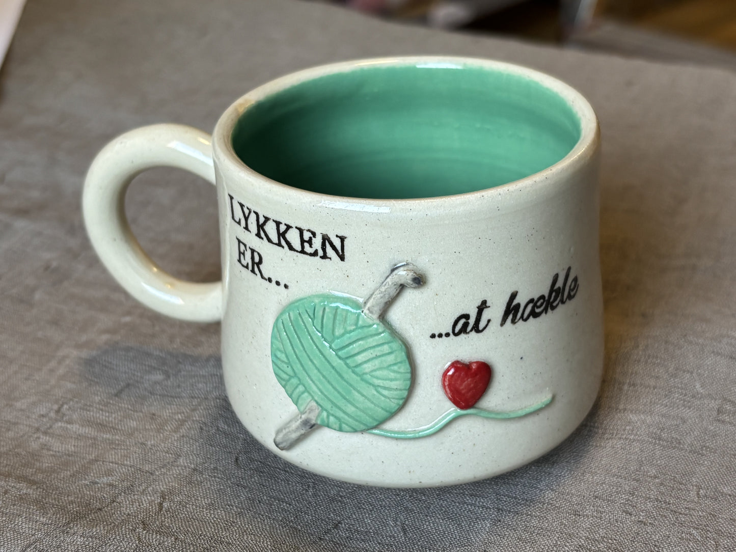 Lykke er at hækle - HZ-keramik